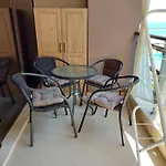 Lillies Sunny Relax Apartment