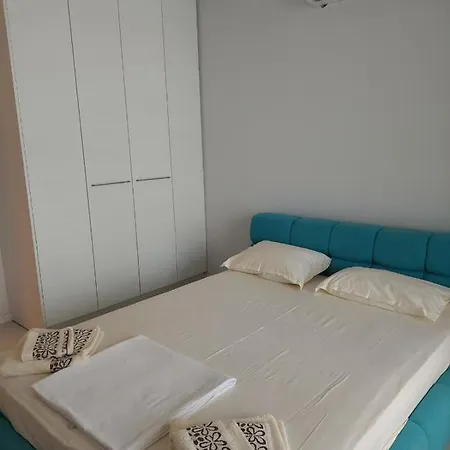 Lillies Sunny Relax Apartamento *